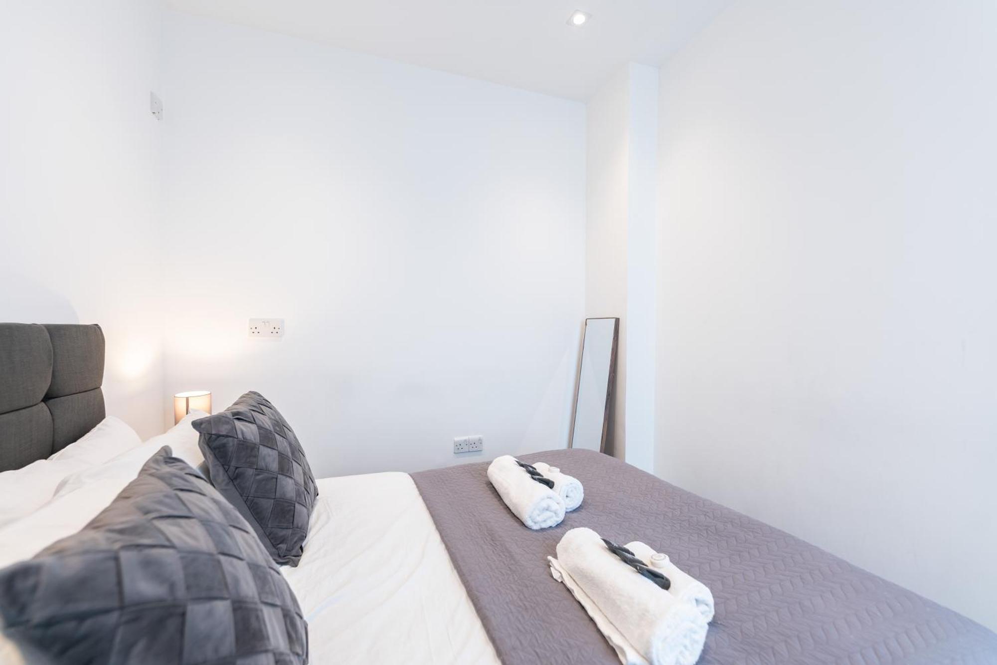 Luxury 2 Bedroom Flat In Bell Street London Exterior photo